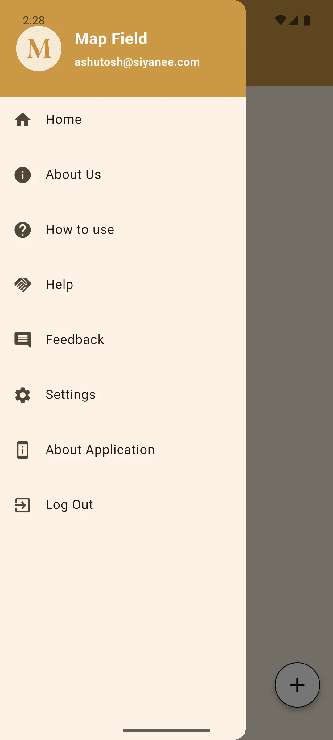 Map Field navigation drawer with Home, About, How to use, Help, Feedback, Settings, and Log Out